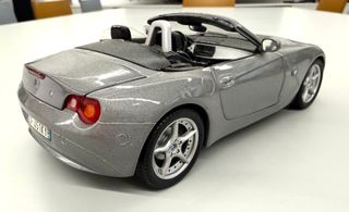 Bburago BMW Z4 1:18