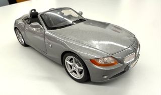 Bburago BMW Z4 1:18