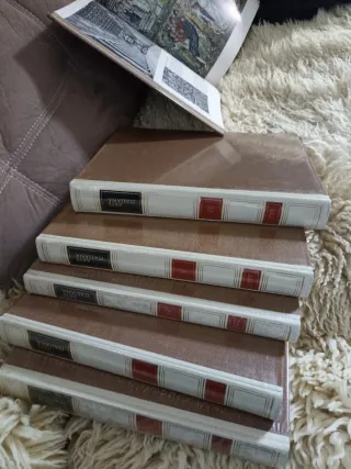 UTET arte italiana composta da 6 volumi