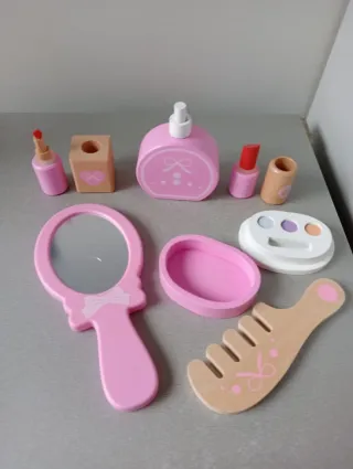 Maletín de belleza, accesorios Playtive. Juguete