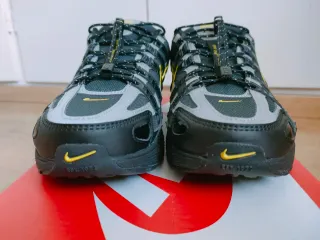 Nike P-6000 Negro/Gris/Amarillo
