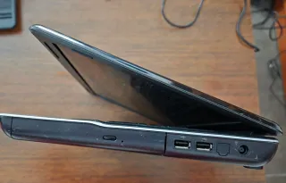 HP Compaq Presario CQ61