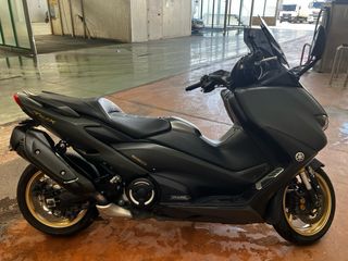 Yamaha T-Max 560 Tech max 39500km