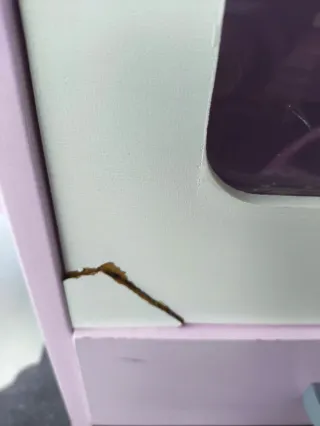 Cocinita de madera con horno y accesorios