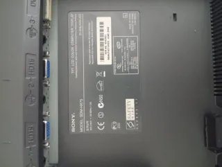 Pantalla Sony SDM-HX75