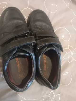 Zapatos escolares Biomecanics talla 38