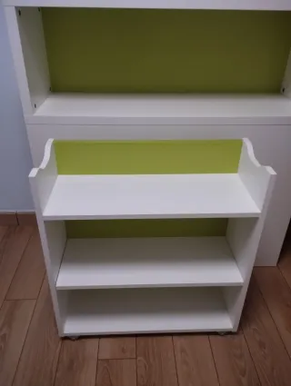 Cabecero zapatero blanco y verde