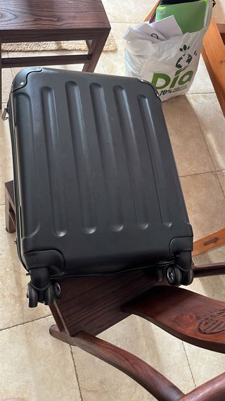 Maleta de 10 kilos negra