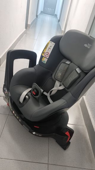 Britax Römer Dualfix M i-Size Silla Giratoria 360