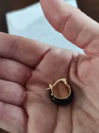 Orecchini cerchietto oro e neri