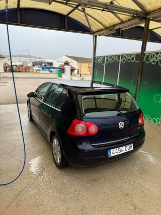 Volkswagen Golf 2005