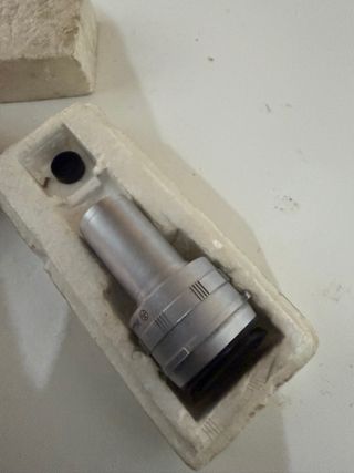 Herramientas de tornero y micrómetro