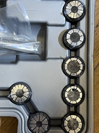 Jogo de Pinças ER40 com Mandril e Chave (Novo/Emba