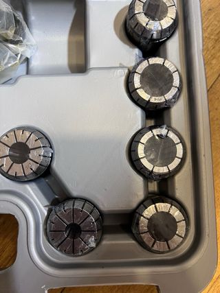 Jogo de Pinças ER40 com Mandril e Chave (Novo/Emba