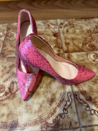 Scarpe con tacco rosa pitone 38