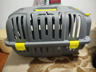 Transportín gato/perro pequeño gris y amarillo