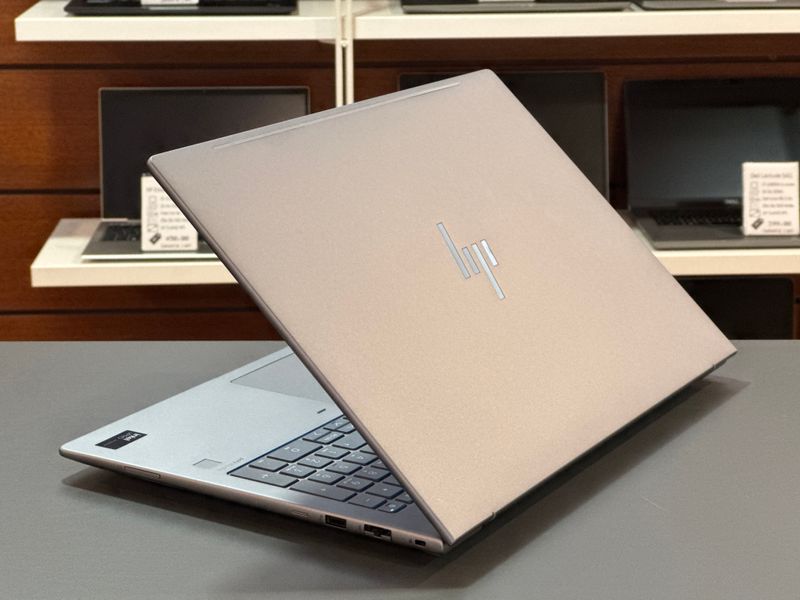 Portátil SEMINUEVO HP ZBook - GARANTIA afbeelding 3