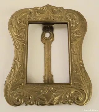 Marco Antiguo de Bronce