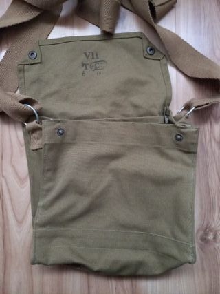 Bandolera Indiana Jones bolsa gas MK VII