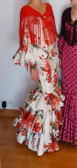 Traje de flamenca estampado floral