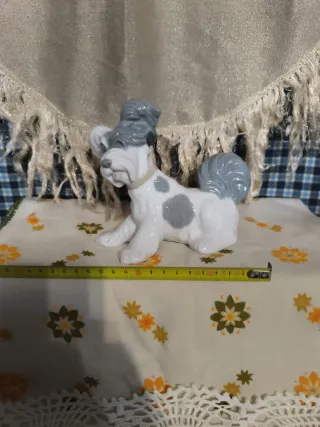 Figura Lladro Perro Blanco y Gris