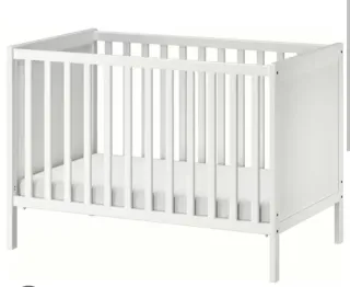 Cuna IKEA blanca con colchon