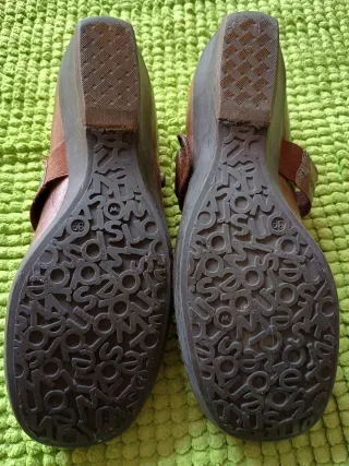 Merceditas Wonders piel núm 39