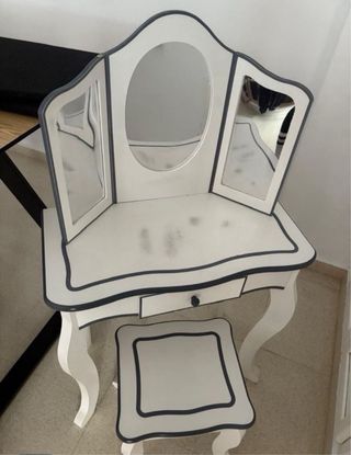 Tocador infantil madera con banquito