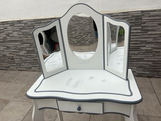 Tocador infantil madera con banquito