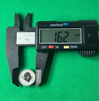 L#542 PAREJA DE MONEDAS DE PLATA 999