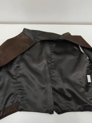 Chaleco de piel unisex marrón