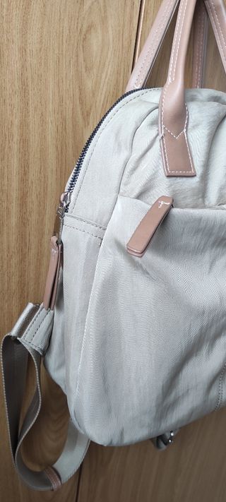 Mochila beige Paco Martínez