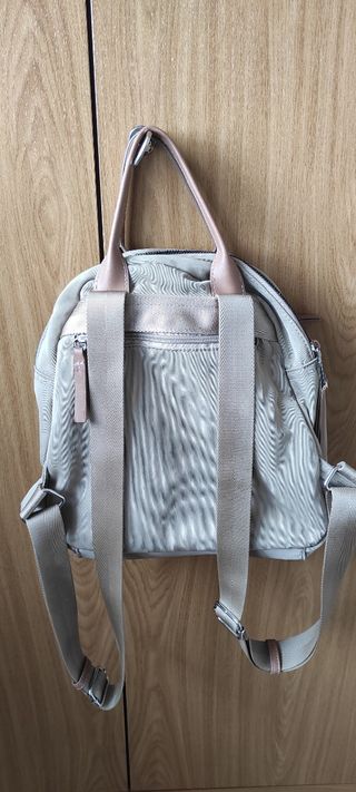 Mochila beige Paco Martínez