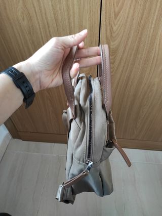 Mochila beige Paco Martínez