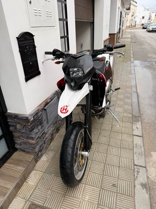 Husqvarna supermotar