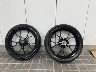 Ruedas Supermotard 17”