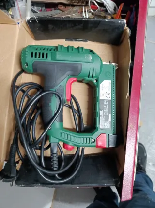 Grapadora Eléctrica Parkside PET 25 C2