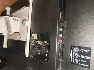 television, soporte paret y soporte mesa