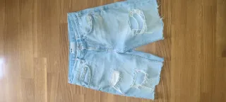 Pantalón corto vaquero Bershka desgastado