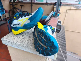 Zapatillas Brooks Caldera T42 Trail Running