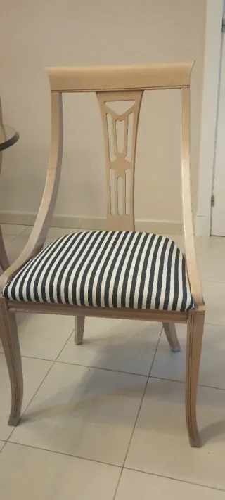 Mesa Comedor Cristal y Madera + 6 Sillas