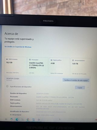 Portátil Asus ROG Negro/Rojo