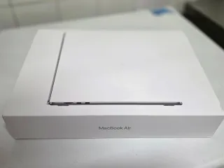 MacBook Air 15" M3 2024