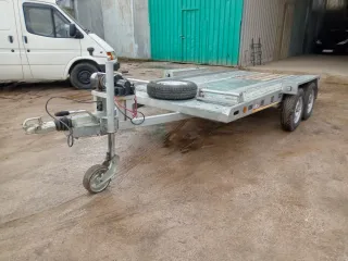 Se alquila remolque plataforma Jebla