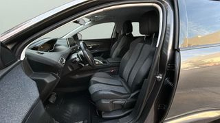 Peugeot 5008 BlueHDi 130 S&S Allure EAT8 96 kW (130 CV)