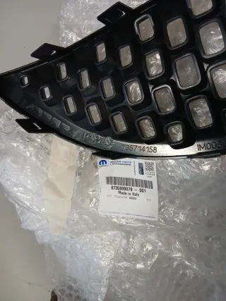 Rejilla Inferior Parachoques Delantero Fiat