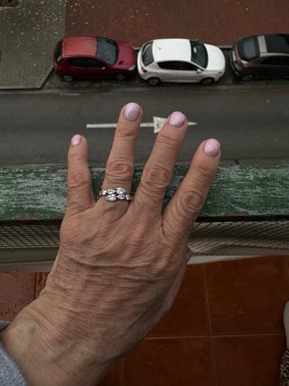 Servicio de manicura rusa