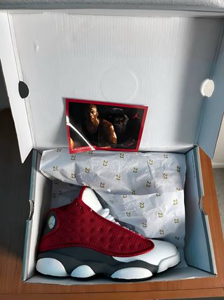 Jordan 13 Rojo y Blanco