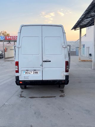 Mercedes-Benz eSprinter 2005