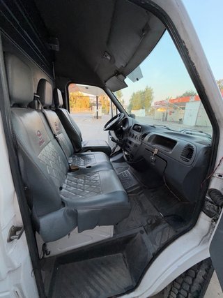 Mercedes-Benz eSprinter 2005